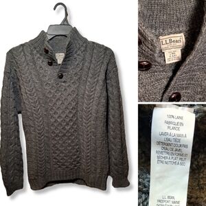 LL Bean Aran Cable-Knit Irish Wool Sweater | Wood Buttons | Gray | Large